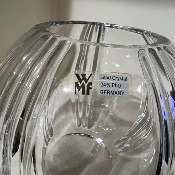 Crystal Rose bowl. Beautiful and in perfect condition.5”tall 2.75” top opening - Picture 4 of 4